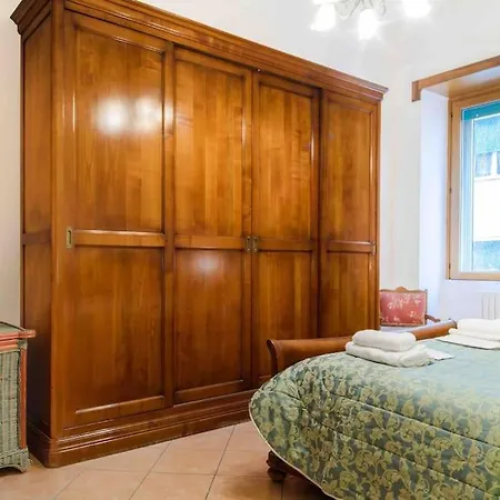 Tricamere - Centro Storico Apartman Salerno